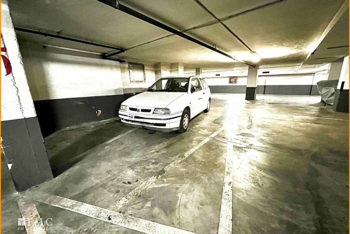 Parkplatz F1-2