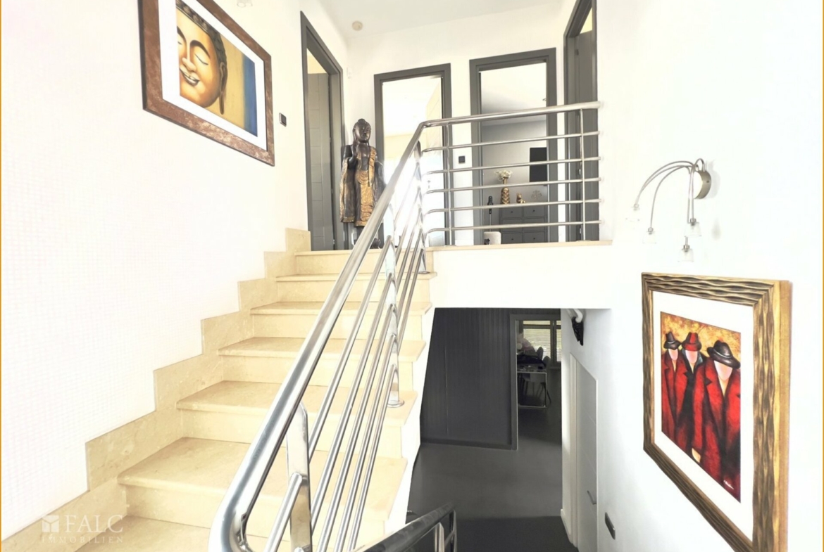 Treppe/escaleras/stairs